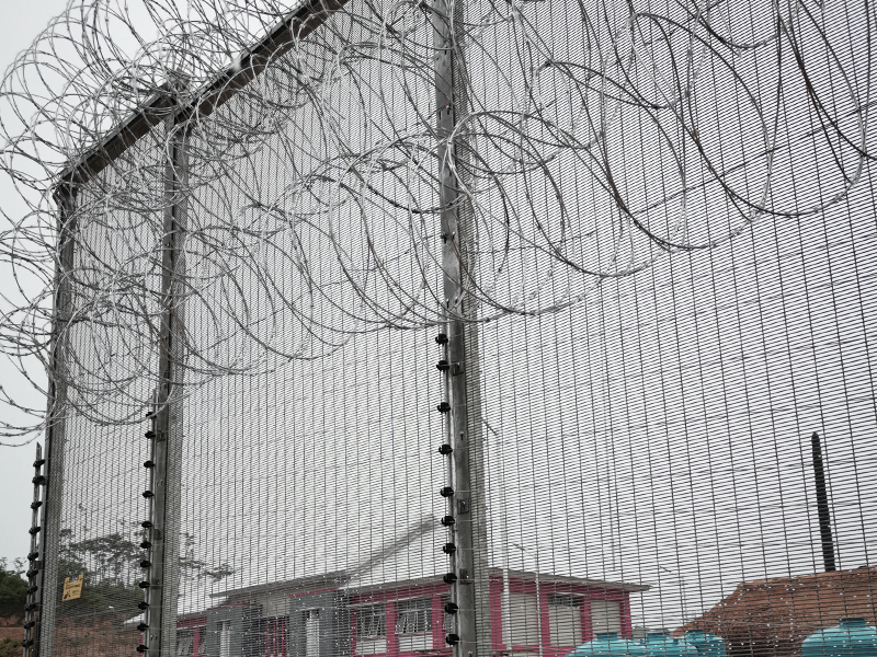 BEVA RAZOR® Nusakambangan Prison